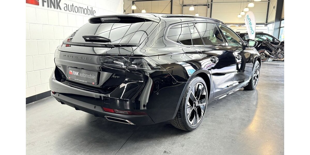 Peugeot 508 SW GT 130 BlueHdi FULL LED Panoramakamera 46.200 km 24.480 &euro; Lich 35423