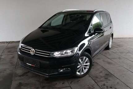 VW Touran 143.000 km 11.880 &euro; Asslar 35614