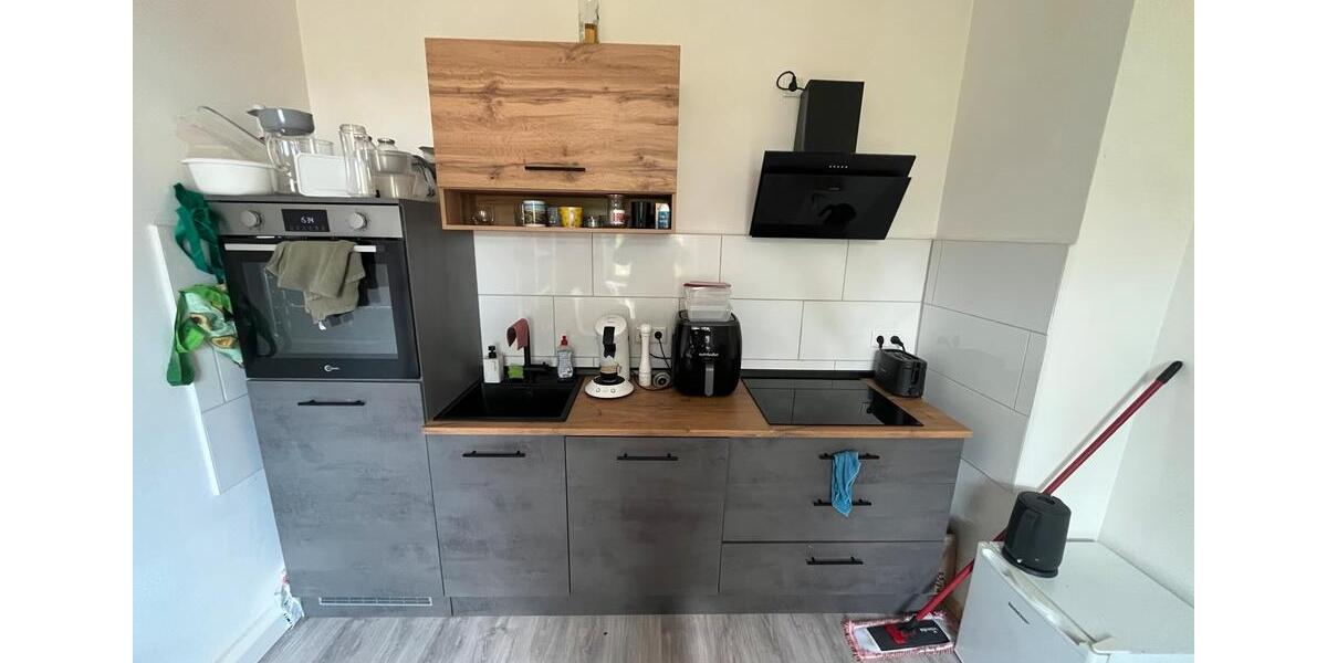 Doppelhaushälfte Butzbach - 4 Zimmer, 150 m&sup2;, 1.550&euro; | Angebot:26615671