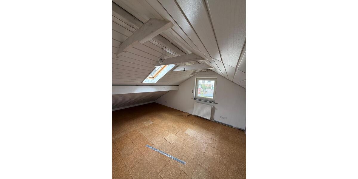 Einfamilienhaus Marburg Cappel - 7 Zimmer, 202 m&sup2;, 329.000&euro; | Angebot:26632794