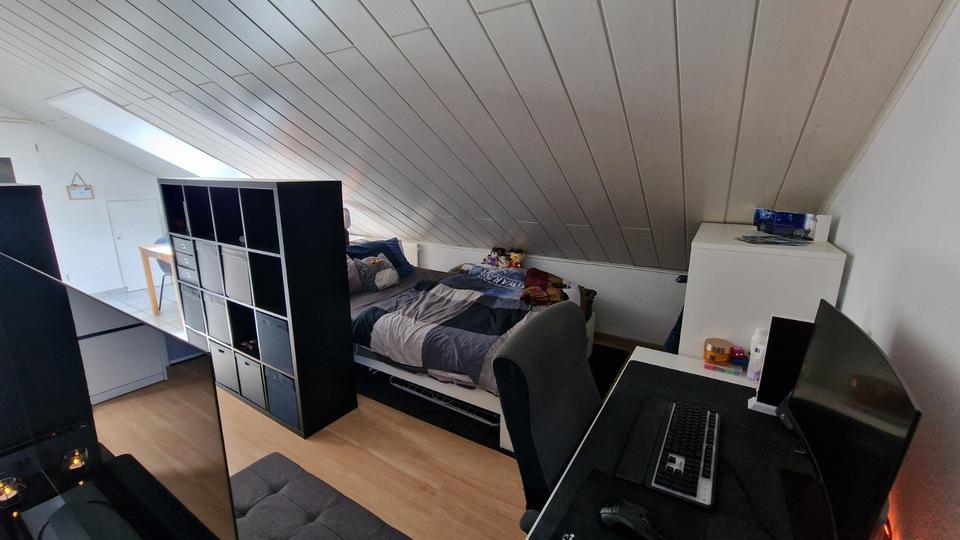 Dachgeschoßwohnung Ebsdorfergrund - 1 Zimmer, 34 m&sup2;, 450&euro; | Angebot:26677536