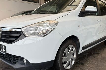 Dacia Lodgy 144.000 km 4.999 &euro; Münzenberg Gambach 35516