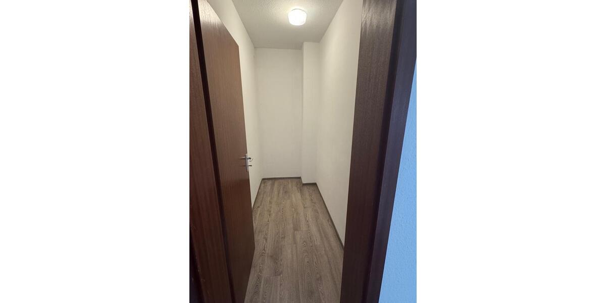 Etagenwohnung Gießen Wieseck - 3 Zimmer, 73 m&sup2;, 800&euro; | Angebot:25991897