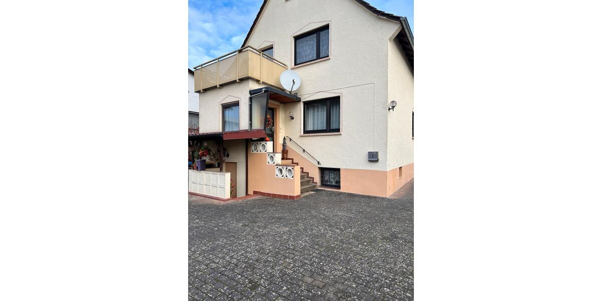 Einfamilienhaus Solms - 4 Zimmer, 110 m&sup2;, 289.000&euro; | Angebot:25867504