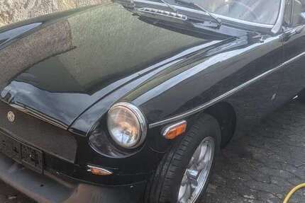 MG B 156.000 km 8.500 &euro; Linden 35440