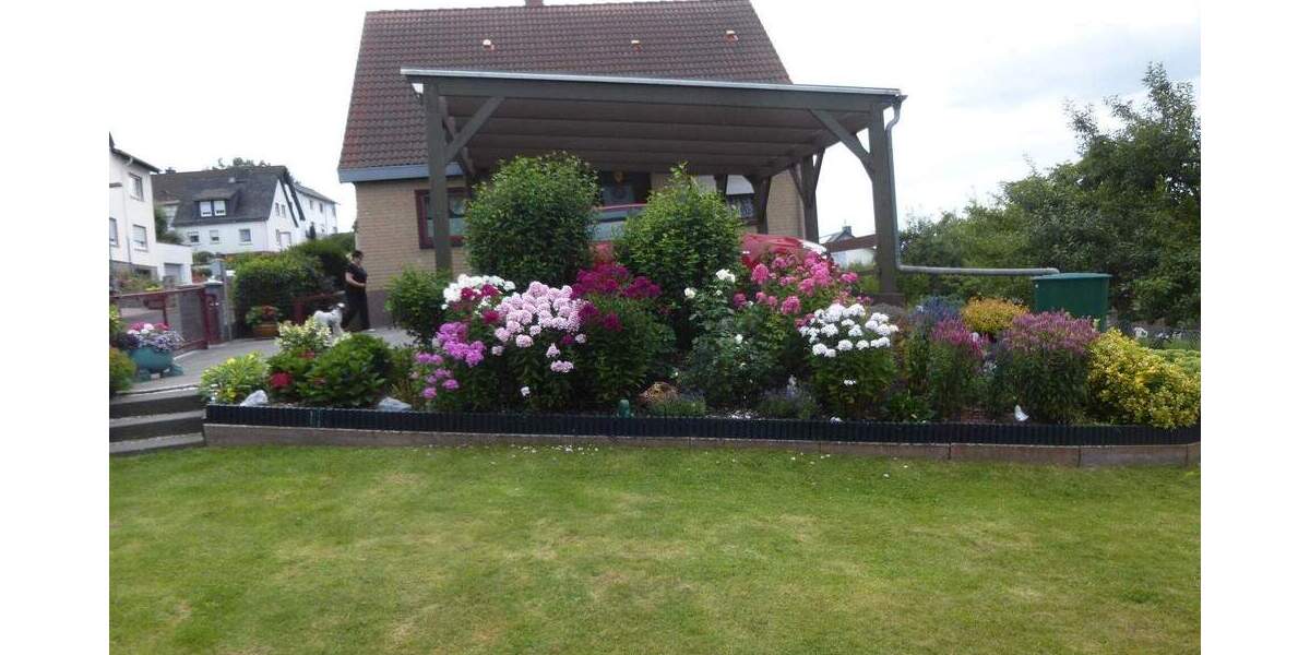 Einfamilienhaus Wettenberg / Krofdorf-Gleiberg Krofdorf-Gleiberg - 6 Zimmer, 159 m&sup2;, 575.000&euro; | Angebot:25746147