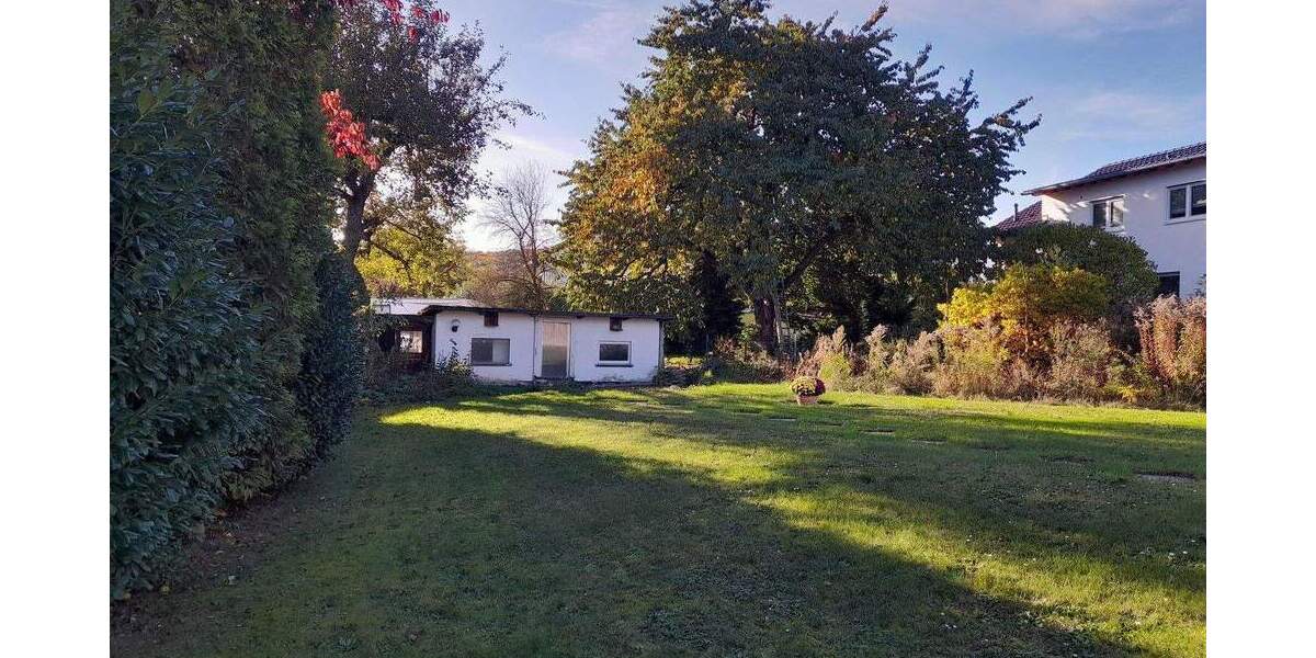 Einfamilienhaus Marburg-Schröck Schröck - 8 Zimmer, 180 m&sup2;, 480.000&euro; | Angebot:25823311