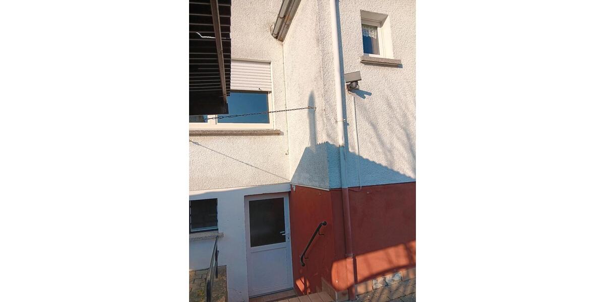 Einfamilienhaus Hüttenberg - 4 Zimmer, 140 m&sup2;, 400.000&euro; | Angebot:25640332