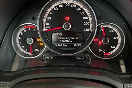 VW up! 107.000 km 7.950 &euro; Reiskirchen 35447