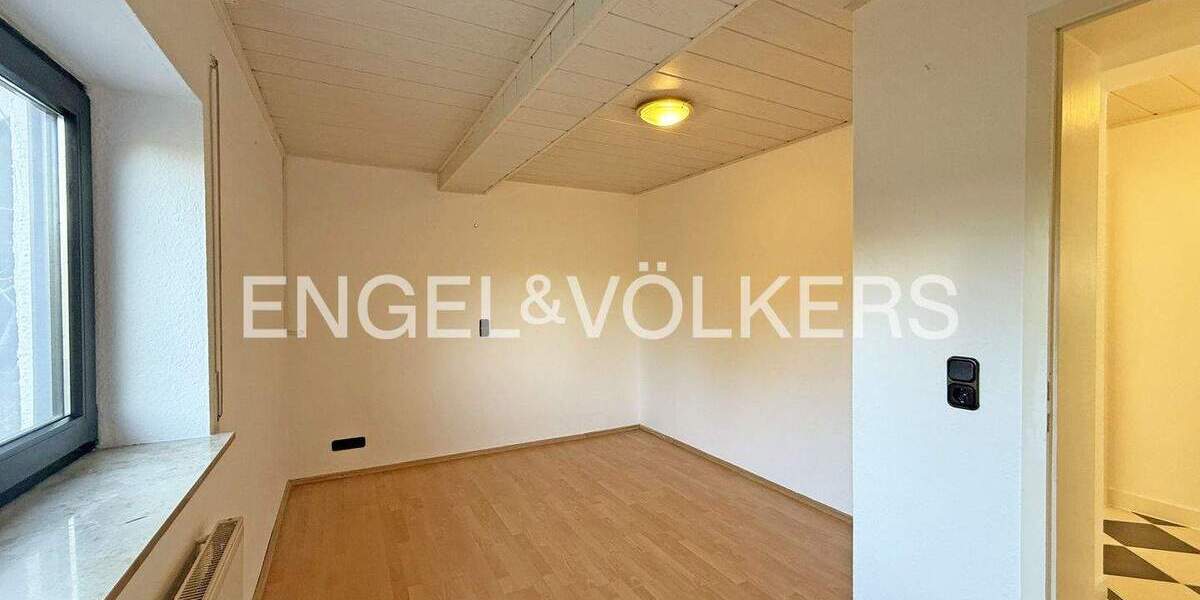 Einfamilienhaus Ober-Mörlen Langenhain-Ziegenberg - 7 Zimmer, 224 m&sup2;, 549.000&euro; | Angebot:25676843