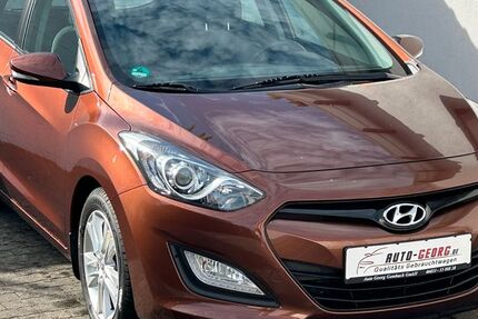 Hyundai i30 87.000 km 7.999 &euro; Münzenberg Gambach 35516