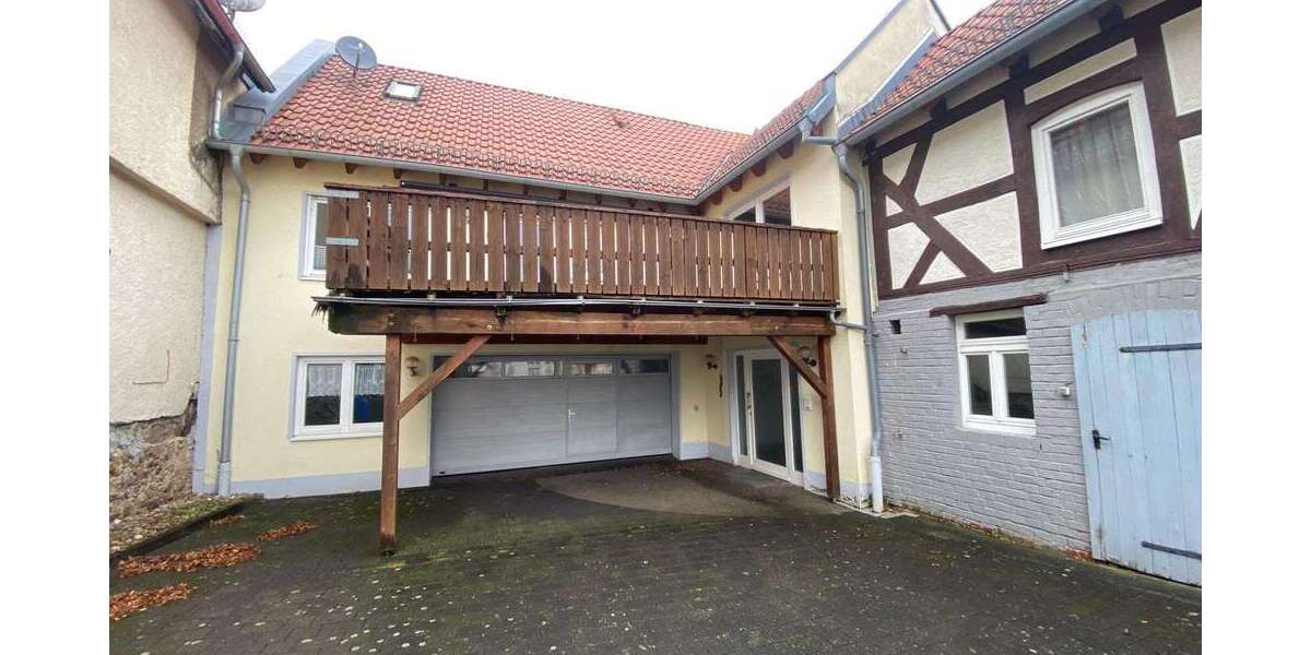 Einfamilienhaus Heuchelheim - 8 Zimmer, 261 m&sup2;, 459.000&euro; | Angebot:25455822