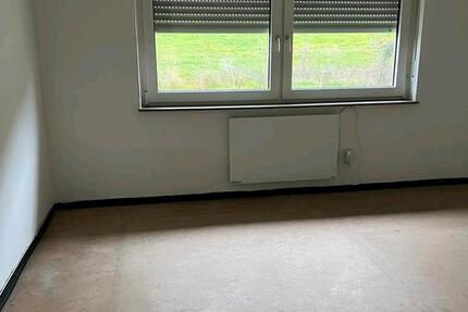 Wohnung Marburg - 3 Zimmer, 90 m&sup2;, 800&euro; | Angebot:25650724