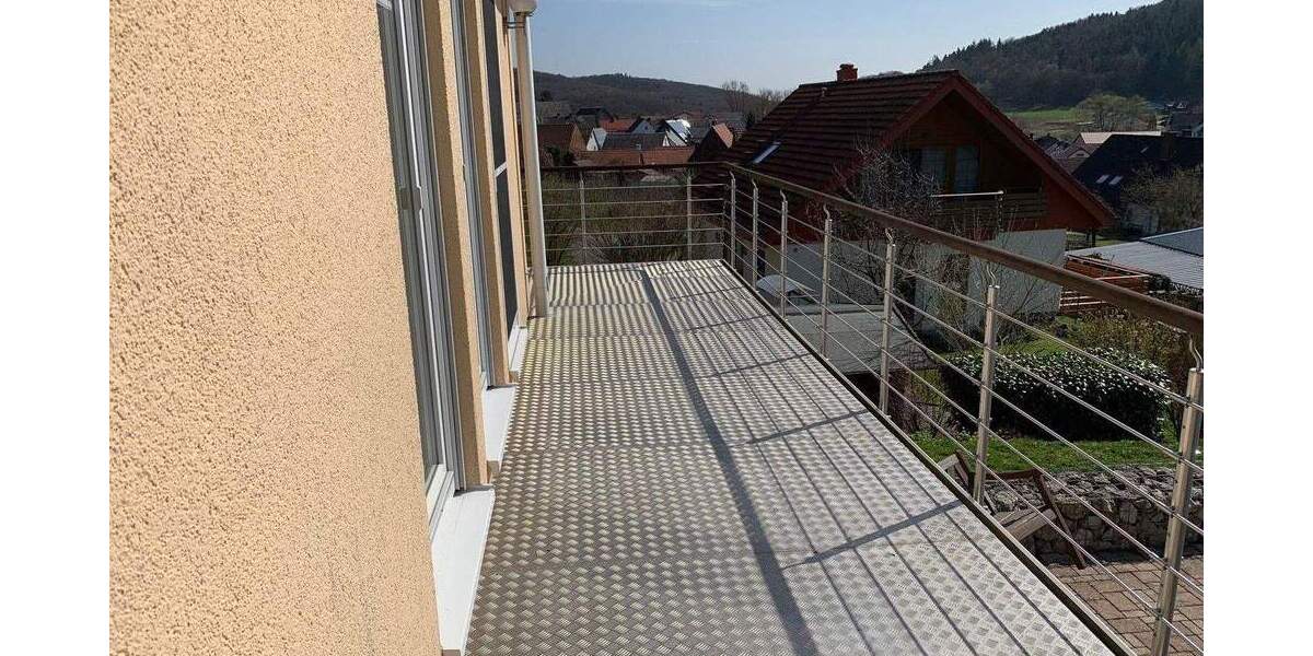 Mehrfamilienhaus, Wohnhaus Gladenbach nahe Marburg Frohnhausen - 7 Zimmer, 175 m&sup2;, 585.000&euro; | Angebot:25719248