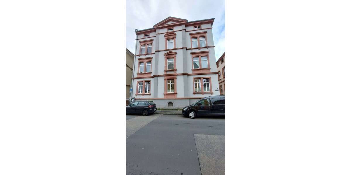 Etagenwohnung Gießen - 3 Zimmer, 90 m&sup2;, 1.000&euro; | Angebot:27294897