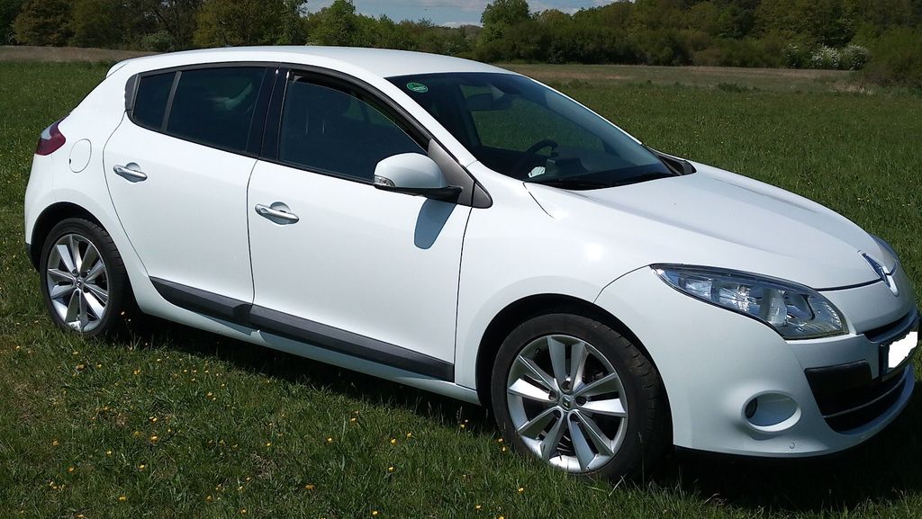 Renault Megane 62.229 km 8.500 &euro; Aßlar 35614