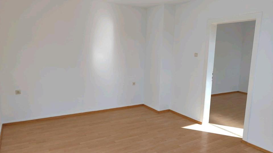 Etagenwohnung Staufenberg - 2 Zimmer, 60 m&sup2;, 770&euro; | Angebot:26661975