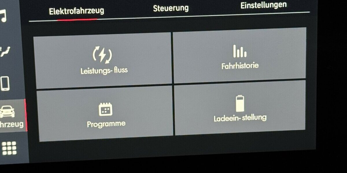 Fiat 500e Action CarPlay Android Automatik 1.Hand 18.400 km 13.440 &euro; Lich 35423