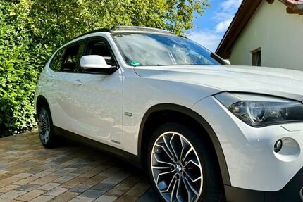 BMW X1 200.000 km 15.999 &euro; Homberg/Ohm 35315