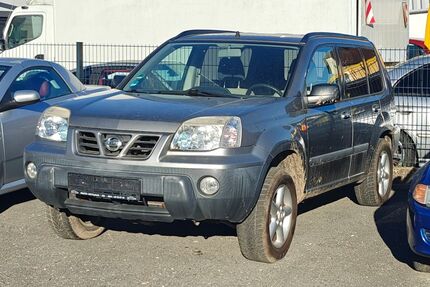 Nissan X-Trail 182.000 km 999 &euro; Kirchvers 35102