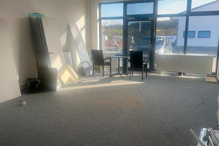 Gewerbeobjekt Laubach - 850&euro; | Angebot:25956090