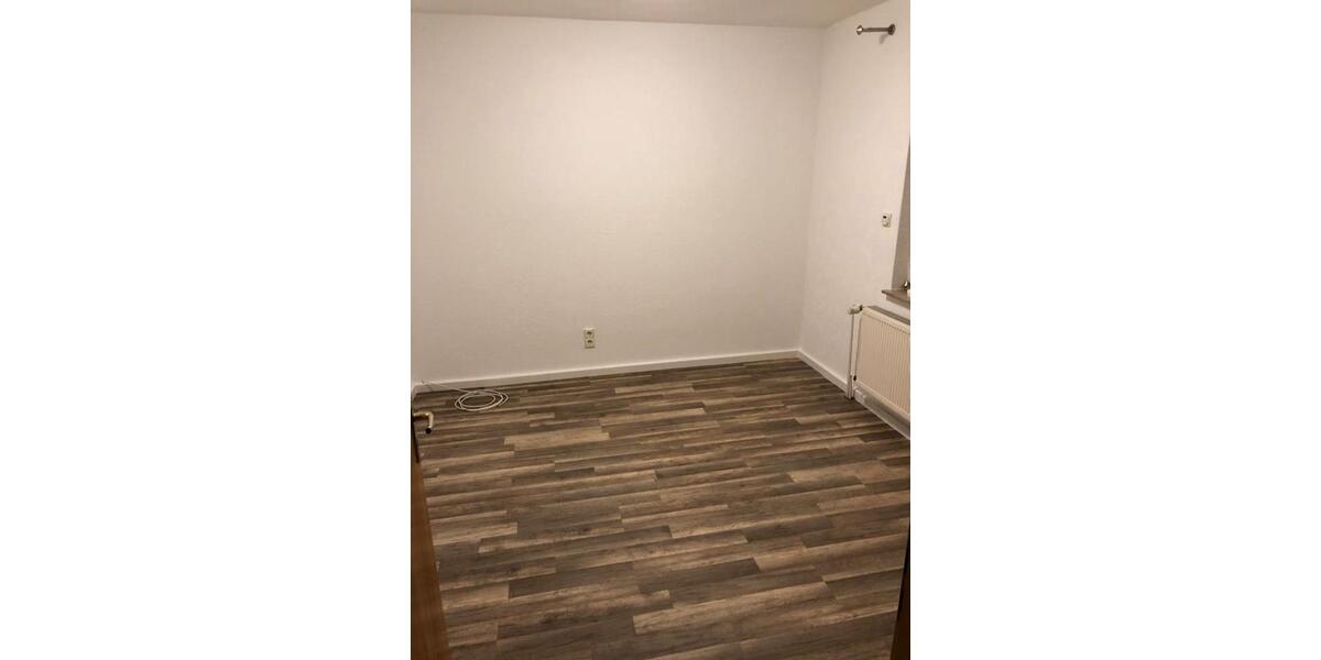 Etagenwohnung Marburg Marbach - 1 Zimmer, 12 m&sup2;, 360&euro; | Angebot:25977145