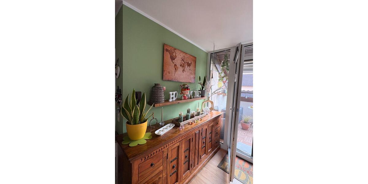 Dachgeschoßwohnung Grünberg - 3 Zimmer, 100 m&sup2;, 850&euro; | Angebot:26029537