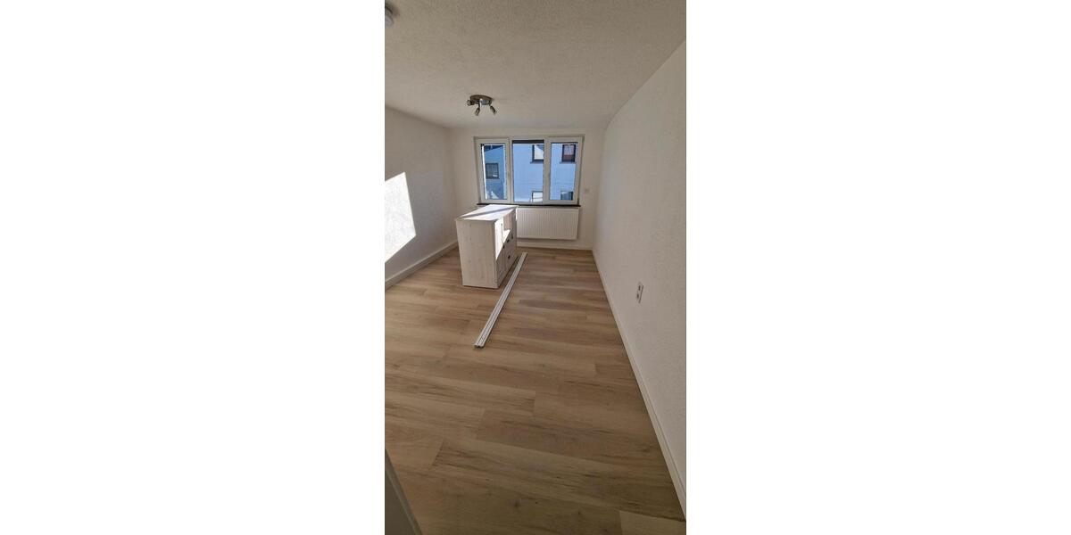 Etagenwohnung Münzenberg - 3 Zimmer, 80 m&sup2;, 700&euro; | Angebot:25967907