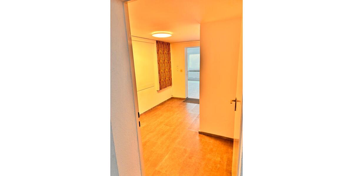 Etagenwohnung Gießen Wieseck - 1 Zimmer, 24 m&sup2;, 350&euro; | Angebot:26033431