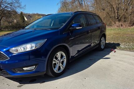 Ford Focus 140.500 km 6.300 &euro; Waldsolms 35647