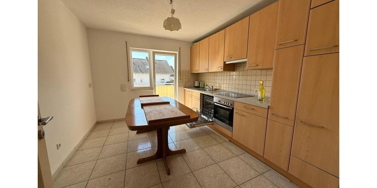 Erdgeschoßwohnung Wetzlar Dutenhofen - 3 Zimmer, 94 m&sup2;, 1.100&euro; | Angebot:26676017