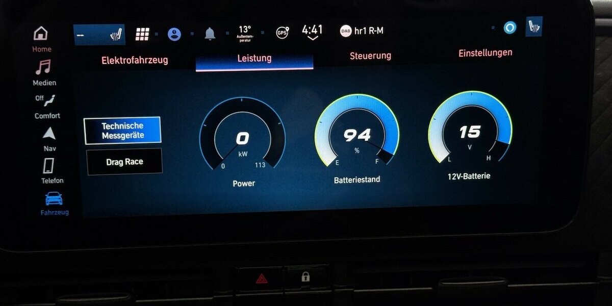 Fiat 500e Abarth Cabrio Scorpionissima TURISMO 42 kWh 23.700 km 26.620 &euro; Lich 35423