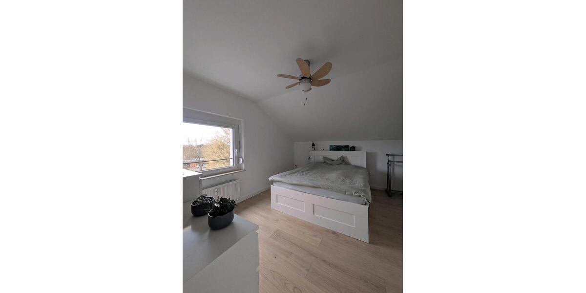 Dachgeschoßwohnung Friedberg (Hessen) - 3 Zimmer, 91 m&sup2;, 299.999&euro; | Angebot:27143211