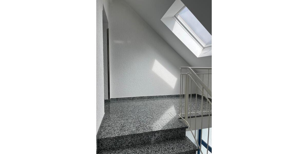 Dachgeschoßwohnung Mücke - 4 Zimmer, 75 m&sup2;, 840&euro; | Angebot:25656942