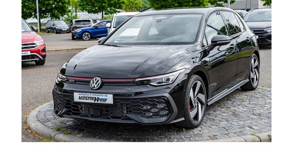 VW Golf 2.379 km 38.985 &euro; Pohlheim 35415