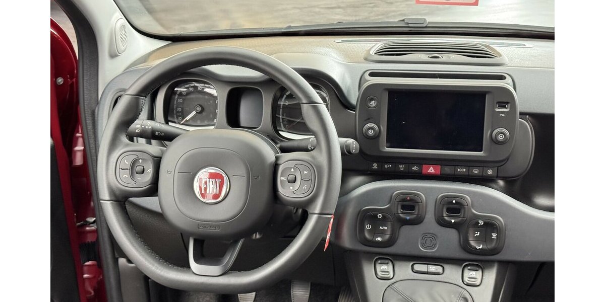 Fiat Panda Cross Red 1.0 Hybrid 1.Hand Neuwertig! 1.600 km 14.220 &euro; Lich 35423