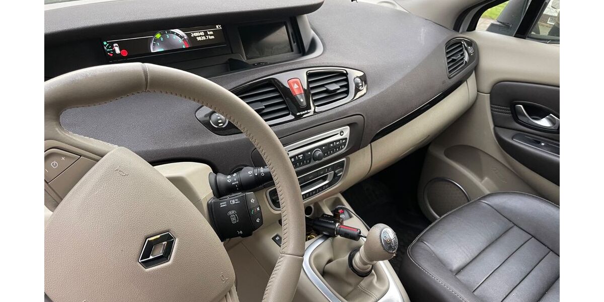 Renault Grand Scenic 248.000 km 1.300 &euro; Laubach 35321