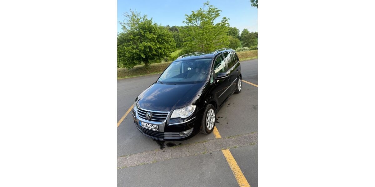 VW Touran 286.625 km 4.200 &euro; Reiskirchen 35447