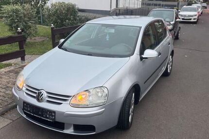 VW Golf 162.000 km 3.500 &euro; Lich 35423