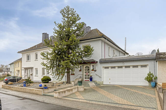 Doppelhaushälfte Wetzlar Altenberger Straße - 6 Zimmer, 174 m&sup2;, 429.500&euro; | Angebot:26116408