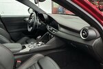Alfa Romeo Giulia Competizione Q4 Turbo CarPlay Kamera 8.960 km 36.220 &euro; Lich 35423