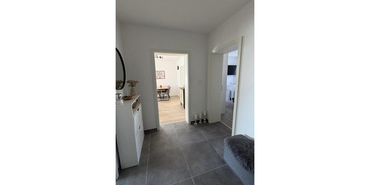 Etagenwohnung Grünberg - 2 Zimmer, 83 m&sup2;, 800&euro; | Angebot:25755736