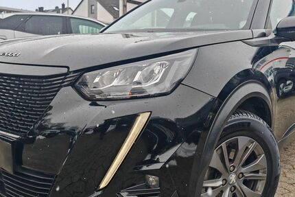 Peugeot 2008 77.142 km 13.590 &euro; Wölfersheim 61200