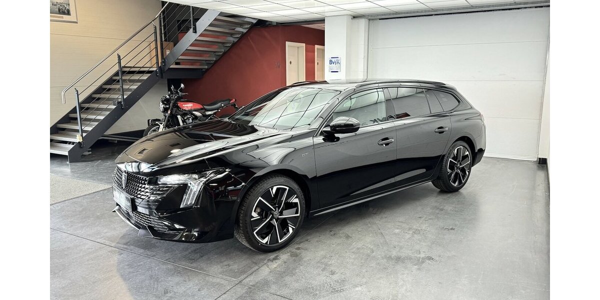 Peugeot 508 SW GT 130 BlueHdi FULL LED Panoramakamera 46.200 km 24.480 &euro; Lich 35423