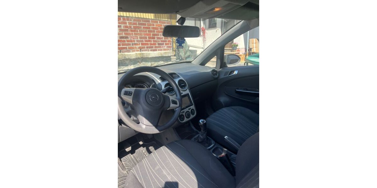 Opel Corsa 123.000 km 1.700 &euro; Solms 35606