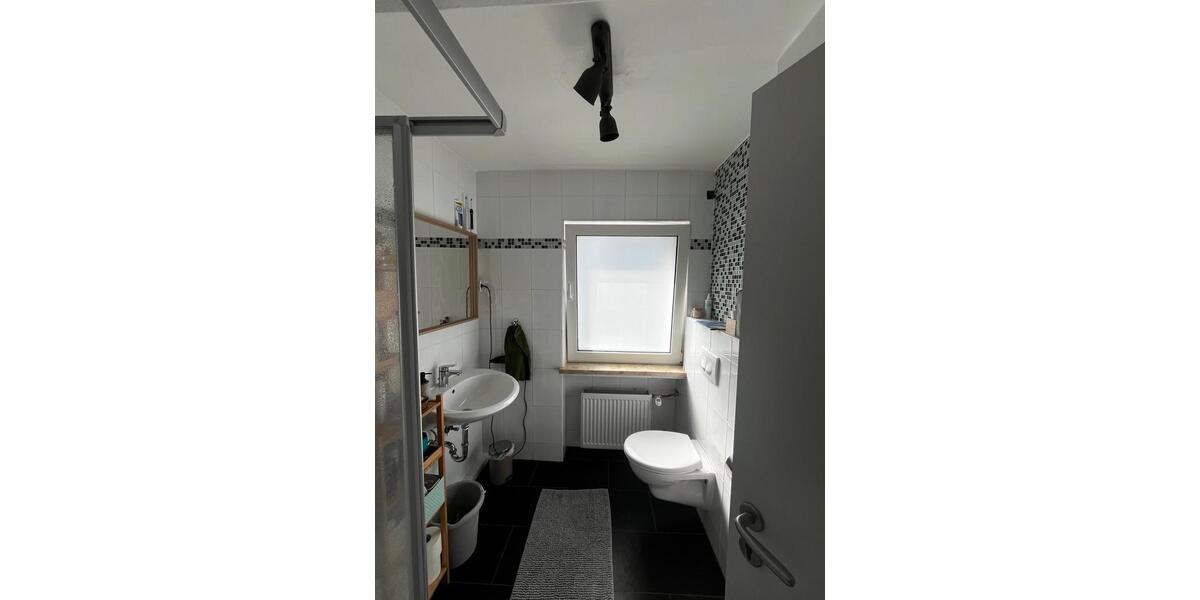 Etagenwohnung Marburg Cappel - 3 Zimmer, 75 m&sup2;, 1.080&euro; | Angebot:25964096