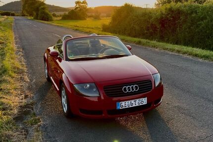 Audi TT 230.000 km 5.300 &euro; Fernwald 35463