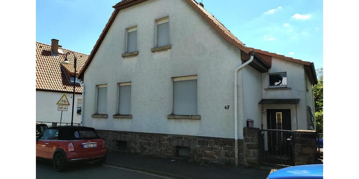 Einfamilienhaus Bad Nauheim - 9 Zimmer, 156 m&sup2;, 420.000&euro; | Angebot:25615804