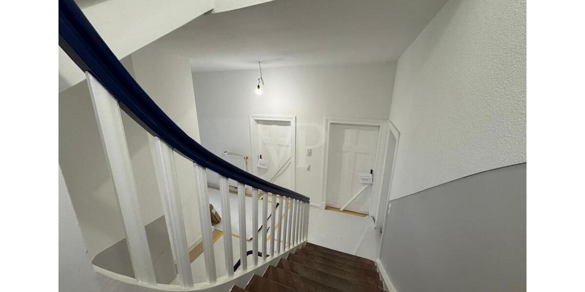 Maisonettenwohnung Marburg - 5 Zimmer, 200 m&sup2;, 3.100&euro; | Angebot:24867686