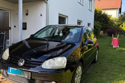 VW Golf 139.000 km 3.800 &euro; Herborn 35745